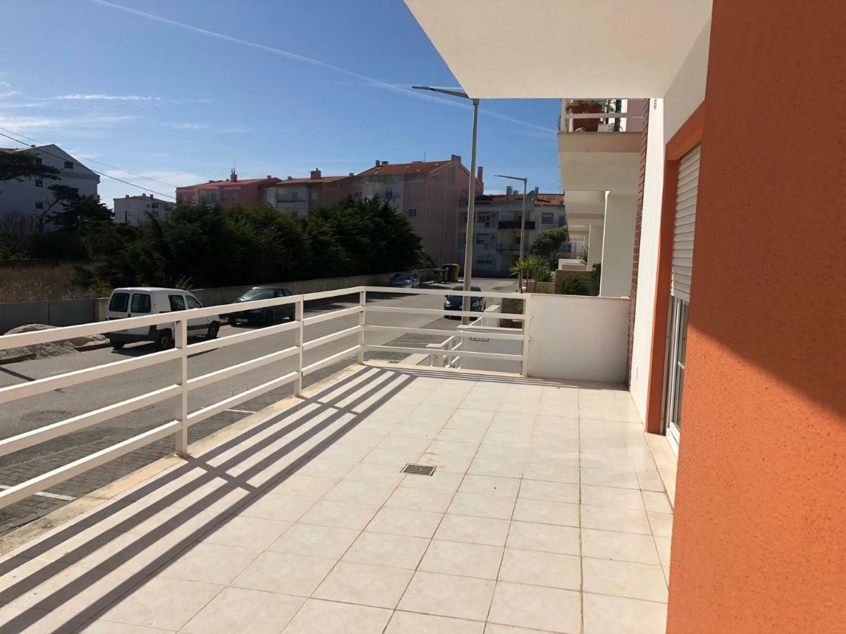 شقة Peniche Sea Shore Apartament المظهر الخارجي الصورة